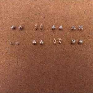 Set of 8 stud earrings